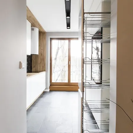 Homewell Maraton Gardens *