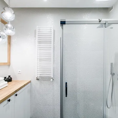 Homewell Maraton Gardens Апартаменти Познань