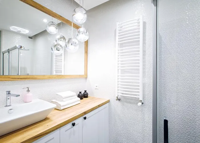 Homewell Maraton Gardens * Познань