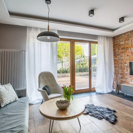 Homewell Maraton Gardens *