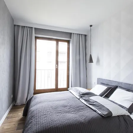 Homewell Maraton Gardens * Poznań