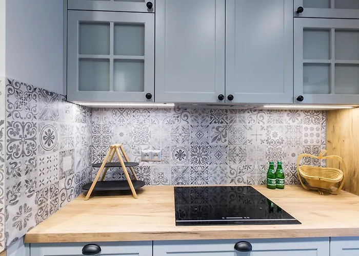 Homewell Maraton Gardens *